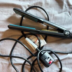 HAI Beauty Hair Straightener 1”
